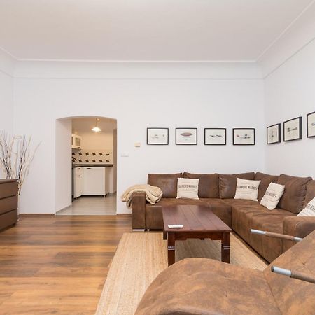 Budyne Apartment Ii. Budyne nad Ohri 外观 照片