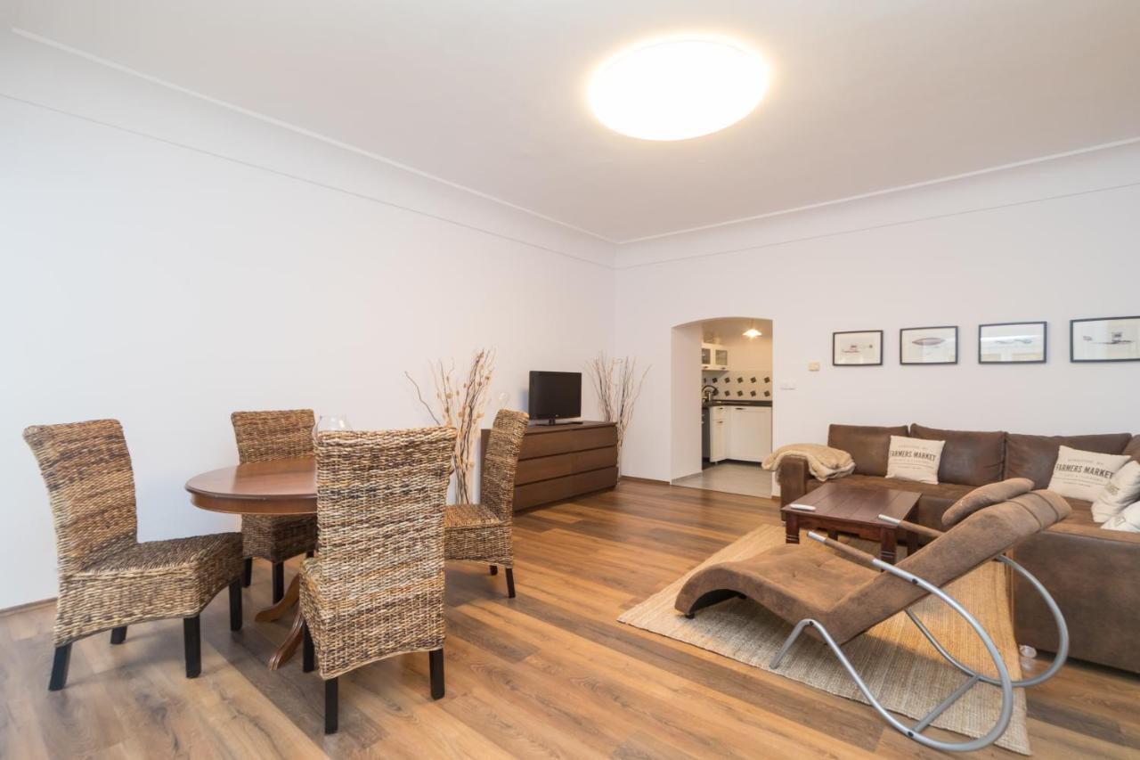 Budyne Apartment Ii. Budyne nad Ohri 外观 照片