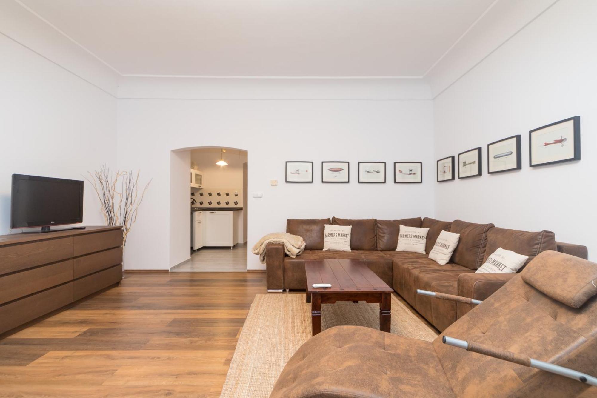 Budyne Apartment Ii. Budyne nad Ohri 外观 照片
